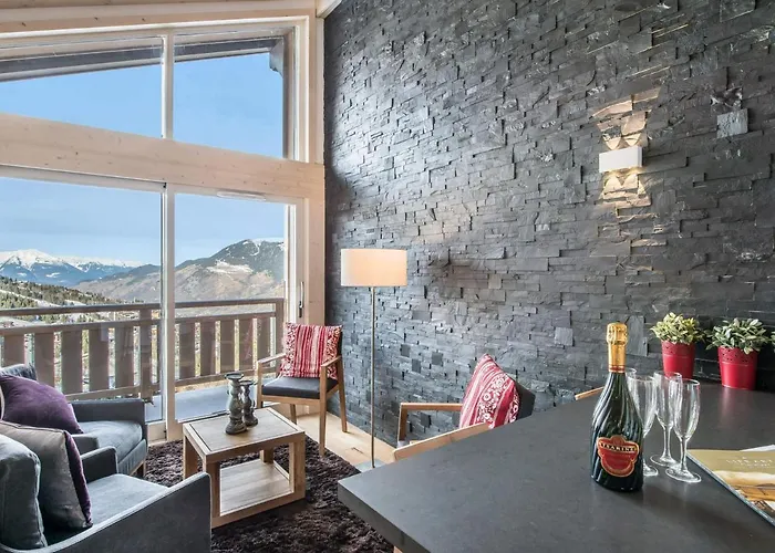 Superbe T5 Spacieux Avec Parking A Moriond - Fr-1-563-29 *