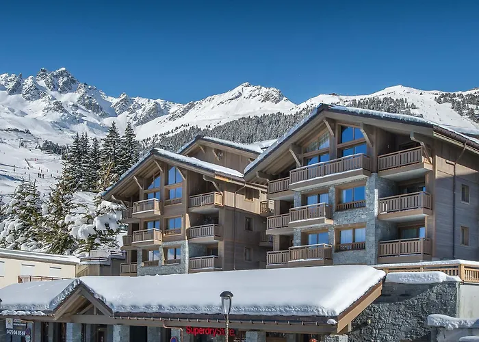 Superbe T5 Spacieux Avec Parking A Moriond - Fr-1-563-29